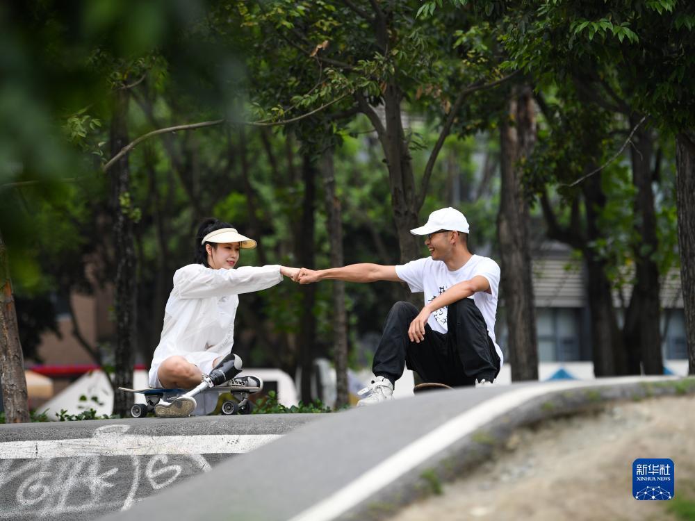 百乐宫全球真人